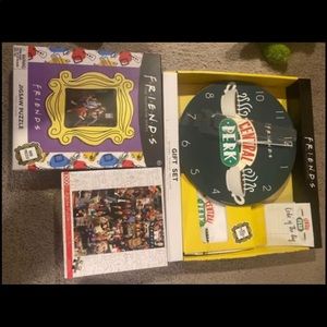 Friends gift sets